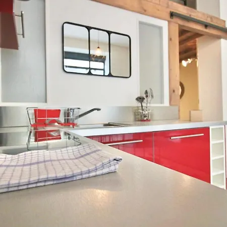 Atypical Loft In Caserne De Bonne Area ! #ba *